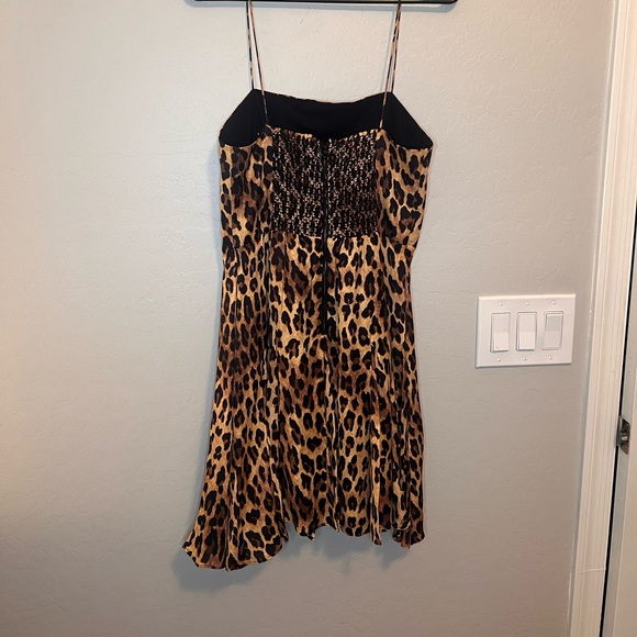 Alice + Olivia Ginny Mini Dress - Picture 5 of 8